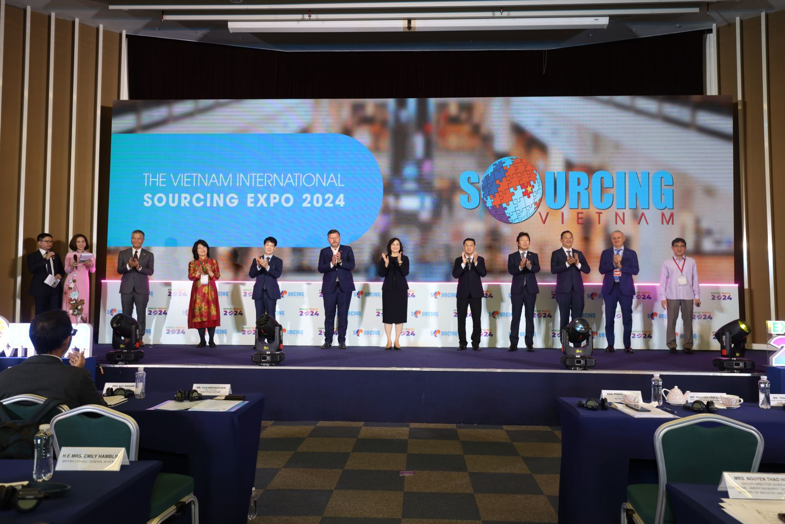 Diễn đàn Xuất khẩu 2024 – Kết nối chuỗi cung ứng hàng hóa quốc tế 2024