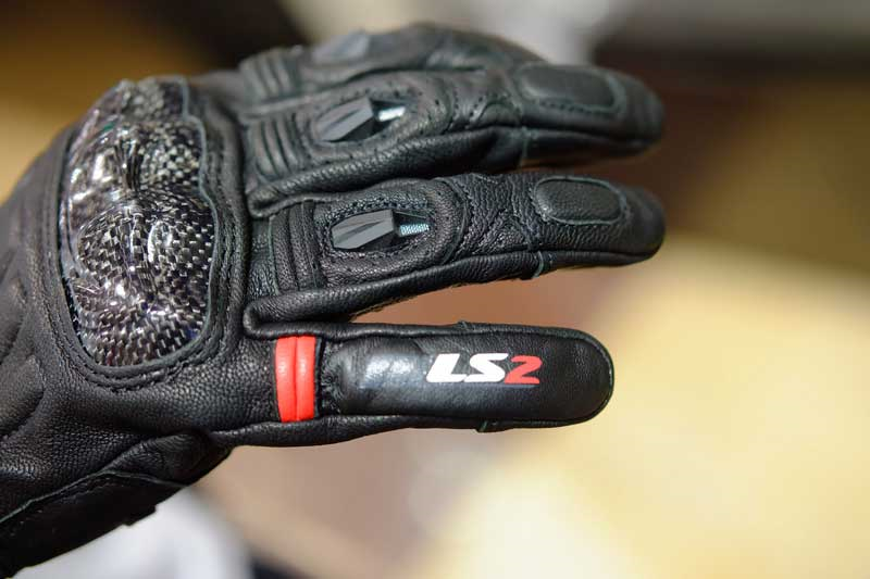 Doanh nghiệp Đan Mạch tìm doanh nghiệp sản xuất găng tay thể thao và găng tay bảo hộ lao động chuyên dụng